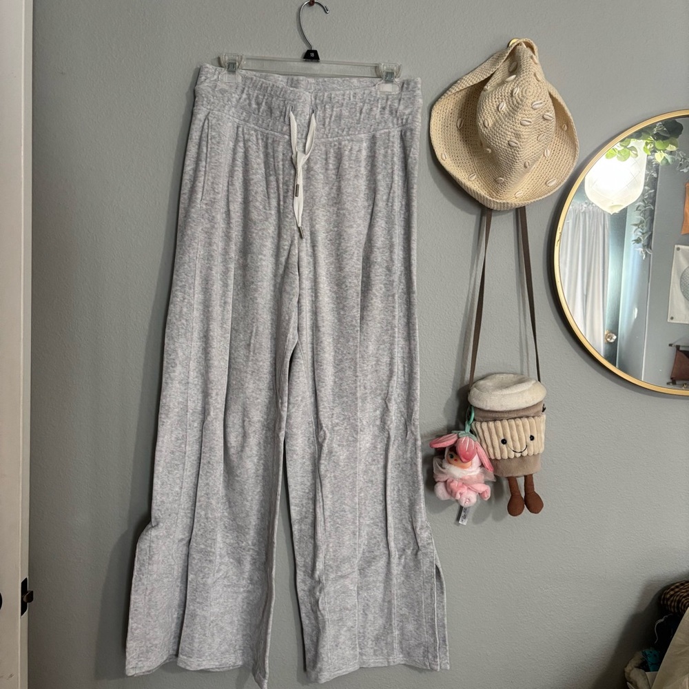 wide leg pants